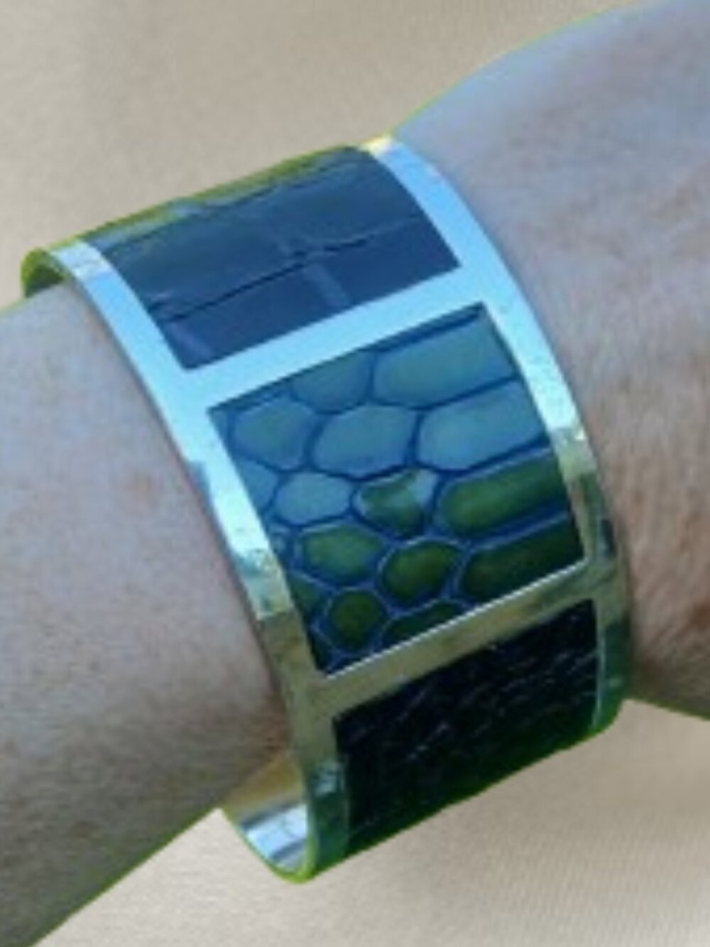 BRIGHTON Atomic faux Snakeskin leather  Panels Wide Nicks Cuff Bracelet flaws